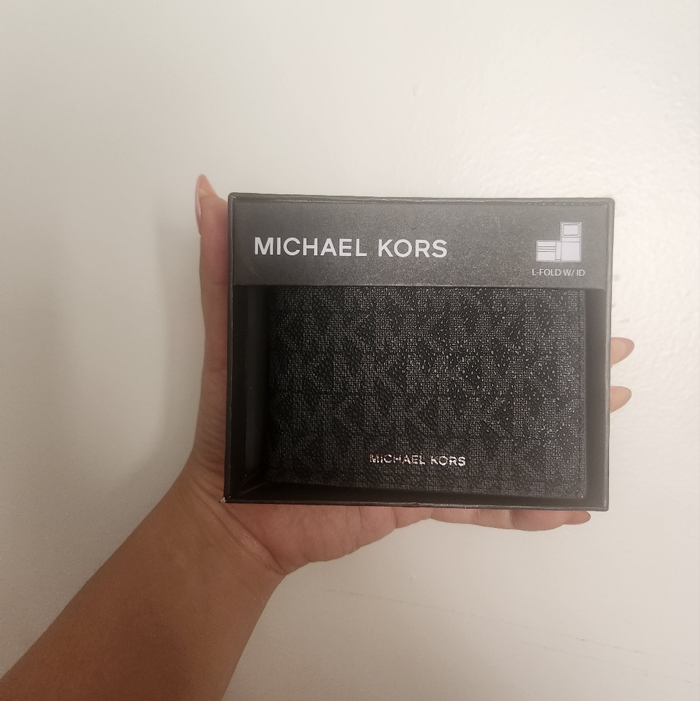 Men's Michael Kors wallet